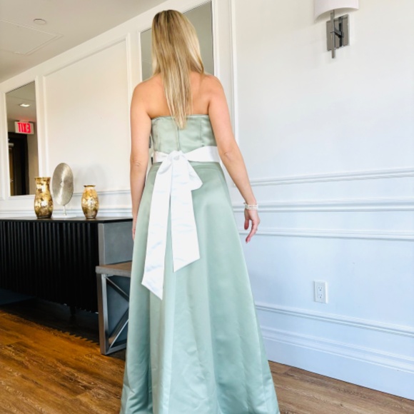 New Dress for prom - Picture 3 of 8